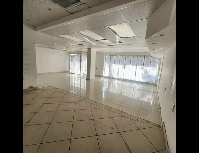 115M² RETAIL TO LET IN MORNINGSIDE